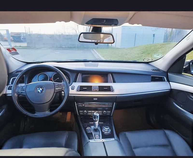 Gebraucht BMW 530 258 PS (189 kW) 2009 Schwarz Kleinwagen