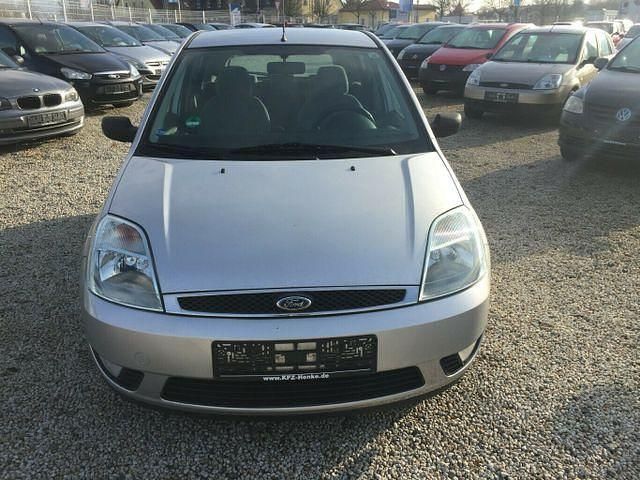 Brugt Ford Fiesta 69 HK (50 kW) 2003 Sølv Sedan