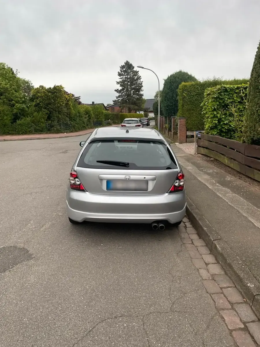 Gebraucht Honda Civic 110 PS (80 kW) 2005 Silber