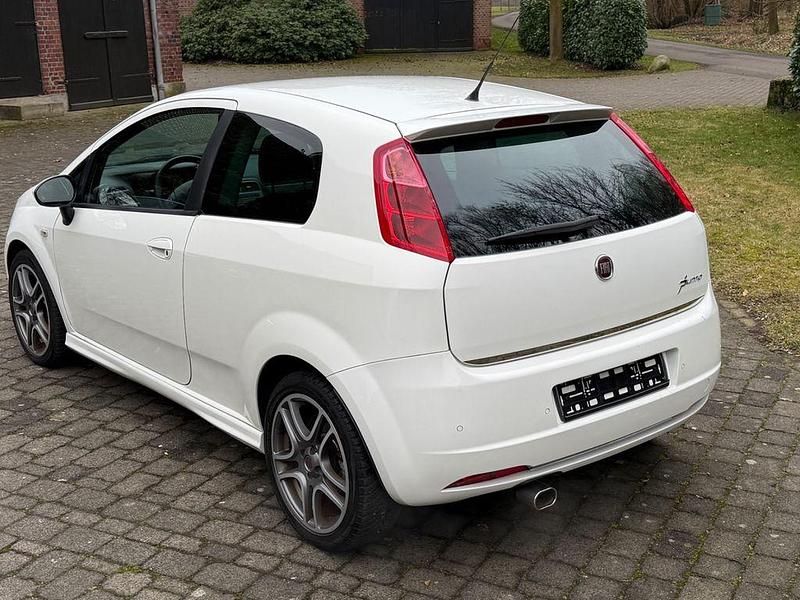 Gebraucht Fiat Grande Punto Sport 120 PS (88 kW) 2009 Bianco Kleinwagen