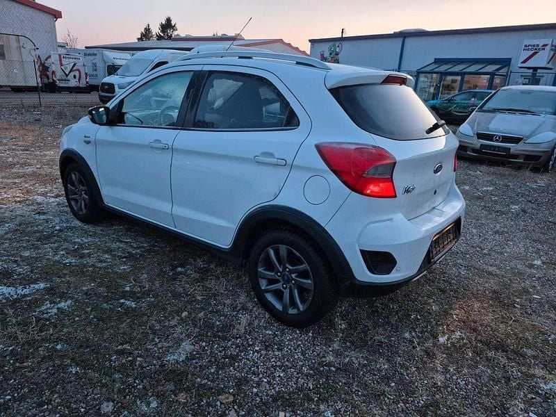 Gebraucht Ford Ka Plus Active 86 PS (63 kW) 2019 Weiß Kleinwagen