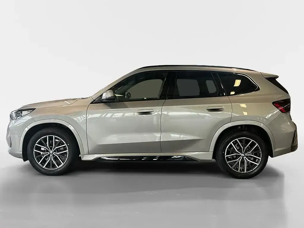 Nuevo BMW X1 Performance 150 CV (110 kW) 2026 Gris SUV