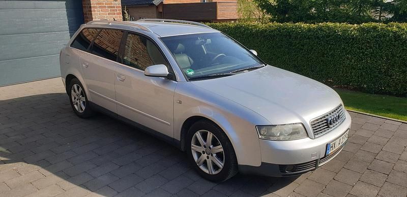 Gebraucht Audi A4 131 PS (96 kW) 2003 Silber Kombi