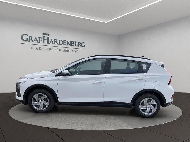 Neu Hyundai Bayon Select 101 PS (74 kW) 2025 Weiß SUV