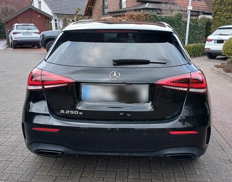 Gebraucht Mercedes A250 AMG 218 PS (160 kW) 2020 Schwarz Limousine