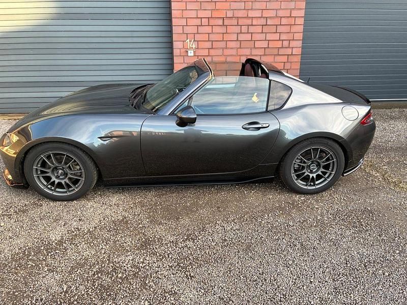 Gebraucht Mazda MX5 Inclusive 184 PS (135 kW) 2019 Grau Cabrio