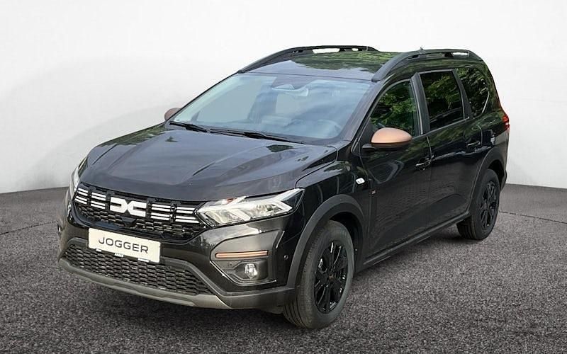 Gebraucht Dacia Jogger Extreme 101 PS (74 kW) 2024 Schwarz Van / Kleinbus