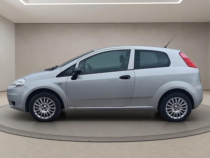 Gebraucht Fiat Punto Pop 69 PS (50 kW) 2013 Silber Kleinwagen