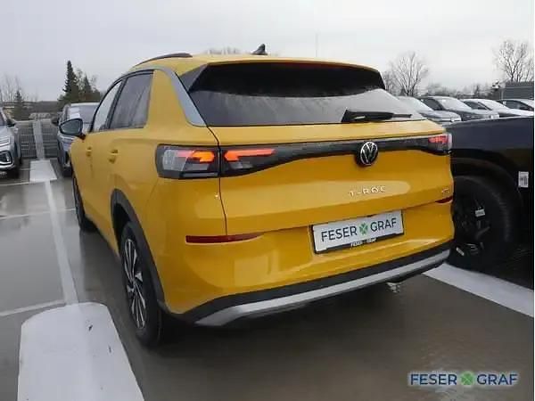 Neu VW T-Roc 116 PS (85 kW) 2026 Canary yellow uni SUV