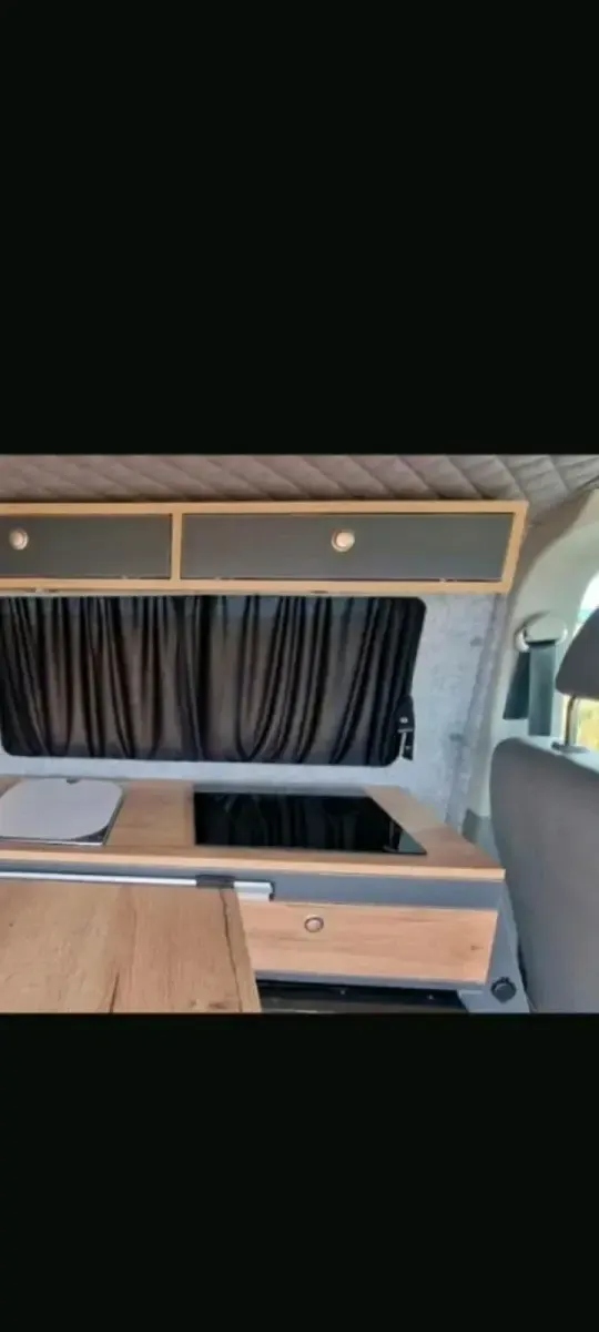 Gebraucht VW Multivan 140 PS (102 kW) 2015 Weiß Van / Kleinbus