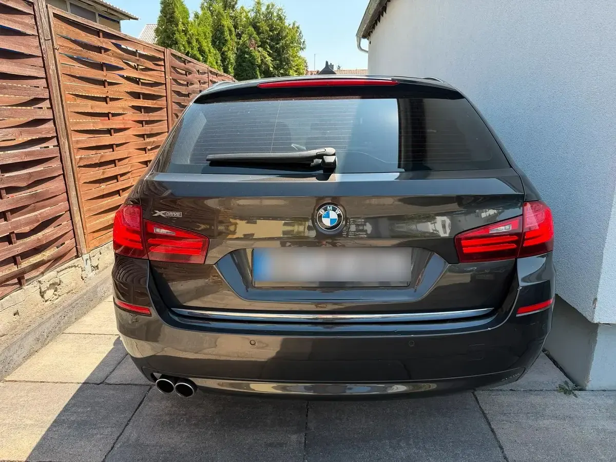 Gebraucht BMW 520 Luxury Line 184 PS (135 kW) 2015 Braun Kombi