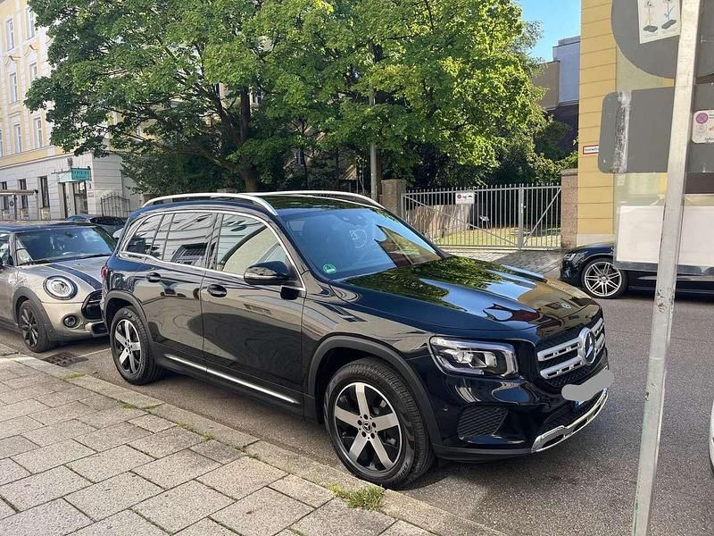 Gebraucht 2023 Mercedes GLB220 SUV | 43.950 € (Guter Preis) - Bild 1/3