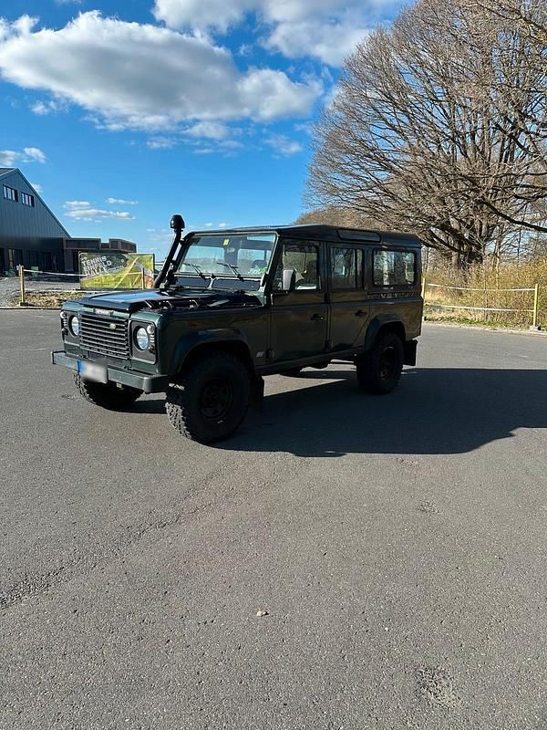 Gebraucht Land Rover Defender 122 PS (89 kW) 2004 Grün SUV