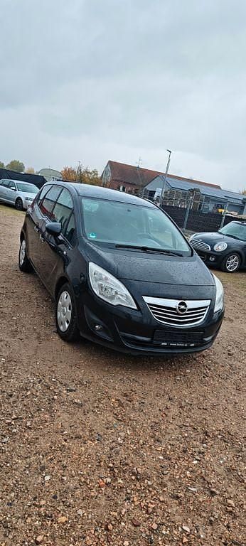 Schwarz Gebraucht 2011 Opel Meriva Innovation Van / Kleinbus | 2.499 € (Superpreis) - Bild 1/4