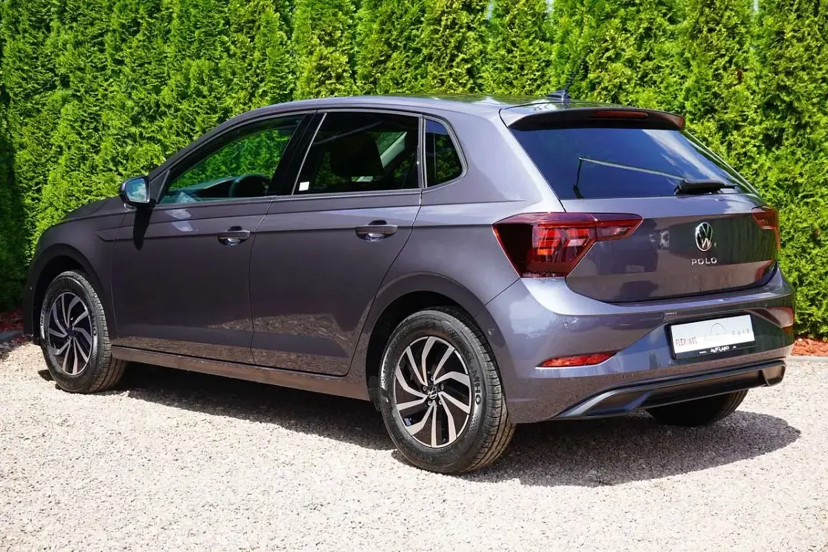Neu VW Polo 95 PS (69 kW) 2026 Smokygreymet. Kleinwagen