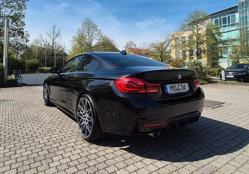 Gebraucht BMW 430 M Sport 252 PS (185 kW) 2017 Schwarz Coupé