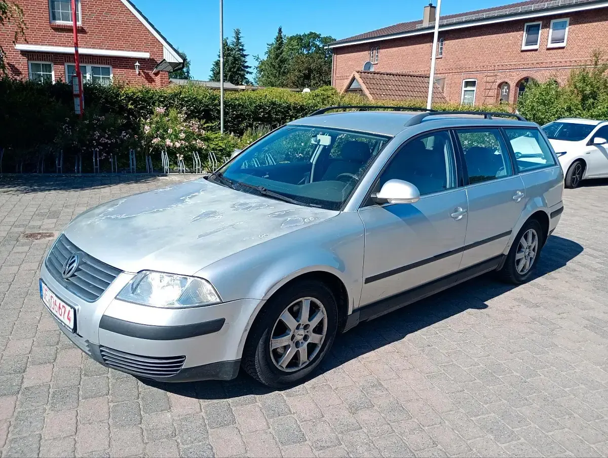 Gebraucht VW Passat 150 PS (110 kW) 2005 Silber Kombi