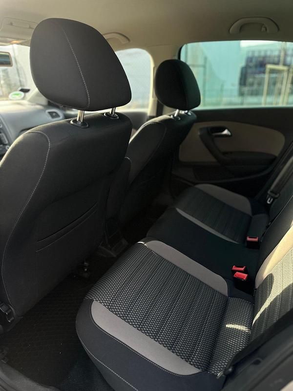 Gebraucht VW Polo Cross 105 PS (77 kW) 2011 Silber Kleinwagen