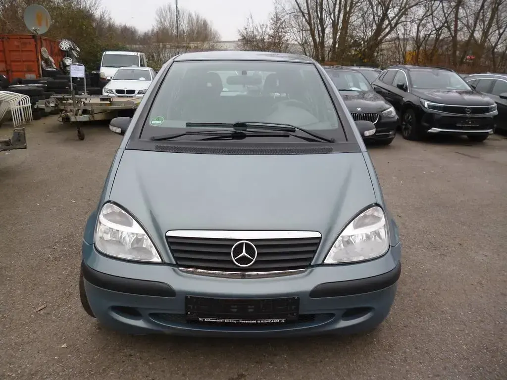 Gebraucht Mercedes A140 Classic 82 PS (60 kW) 2003 Blau Limousine