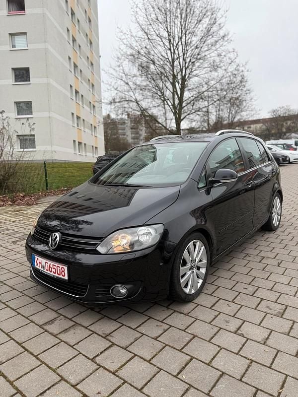 Schwarz Gebraucht 2010 VW Golf Limousine | 3.150 € (Superpreis) - Bild 1/4