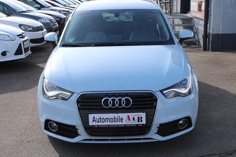 Gebraucht Audi A1 Ambition 122 PS (89 kW) 2010 Blau Kleinwagen