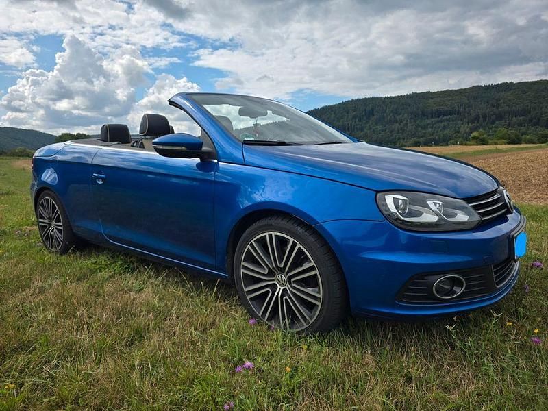 Gebraucht VW Eos Exclusive 140 PS (102 kW) 2012 Blau Cabrio