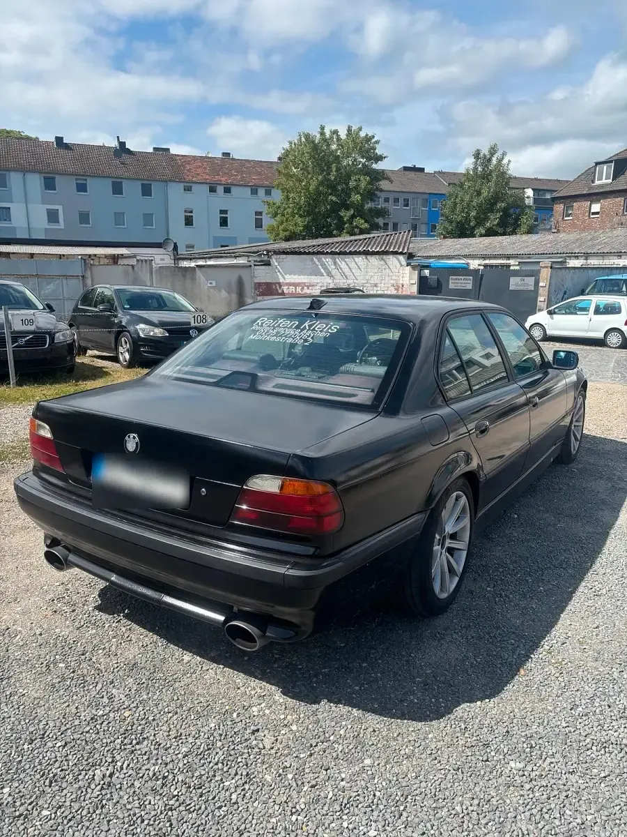 Gebraucht BMW 728 193 PS (141 kW) 1996 Schwarz Limousine