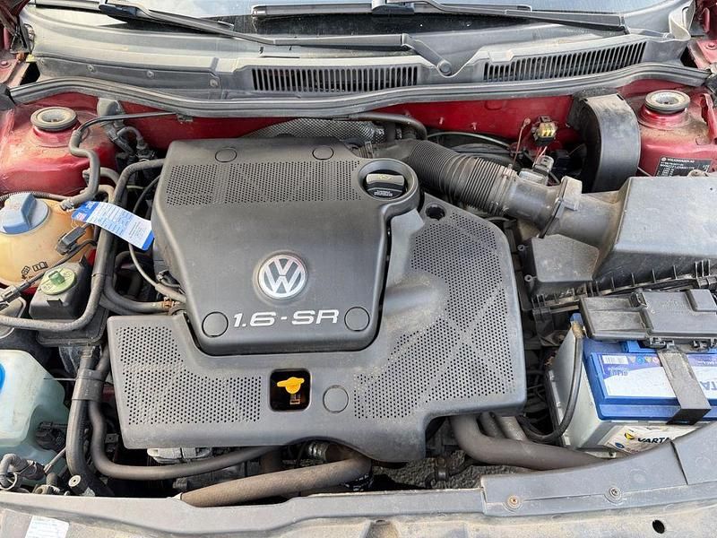 Gebraucht VW Golf III Basis 101 PS (74 kW) 1998 Rot Limousine