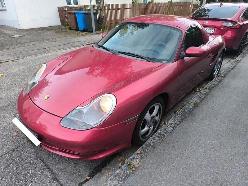 Second-hand Porsche Boxster 228 CP (167 kW) 2003 Roșu Cabrio