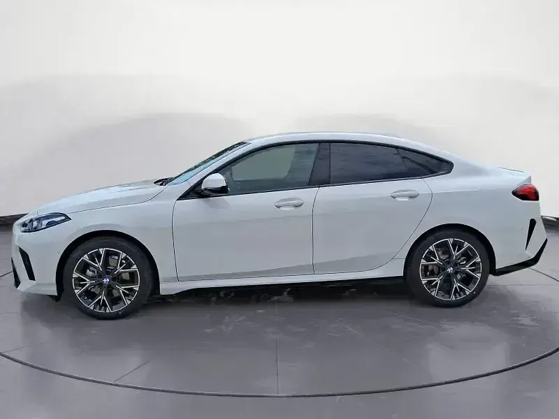 Neu BMW 220 Gran Coupé M Sport 170 PS (125 kW) 2026 Weiß Coupé