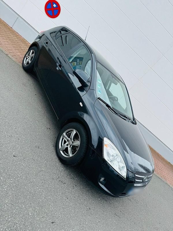 Second-hand Kia Ceed 109 CP (80 kW) 2009 Negru Hatchback