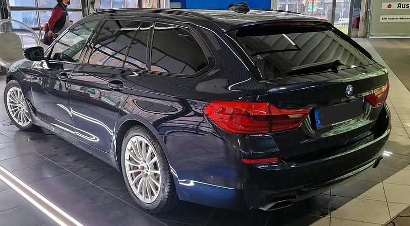 Gebraucht BMW 540 320 PS (235 kW) 2019 Blau Kombi
