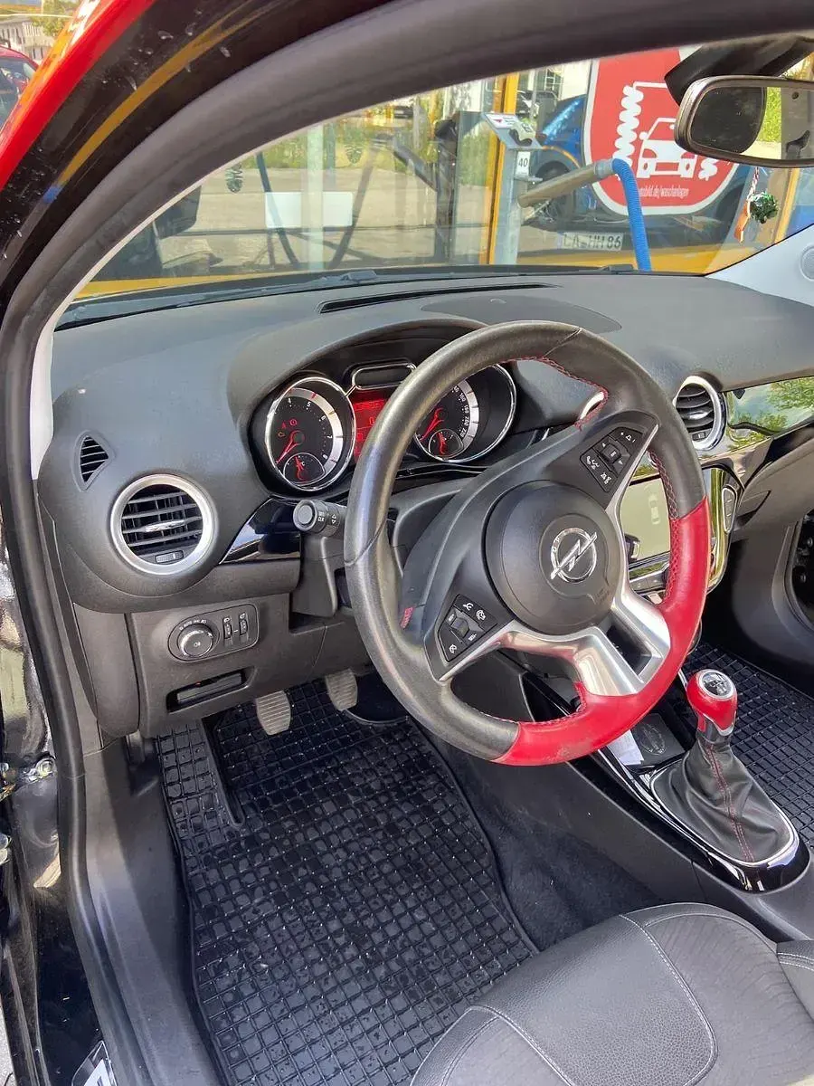 Gebraucht Opel Adam 69 PS (50 kW) 2019 Schwarz Kleinwagen