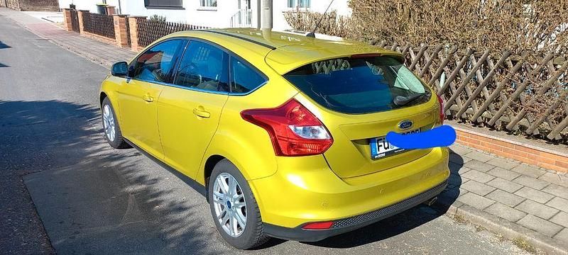 Gebraucht Ford Focus Titanium 150 PS (110 kW) 2011 Gold Limousine