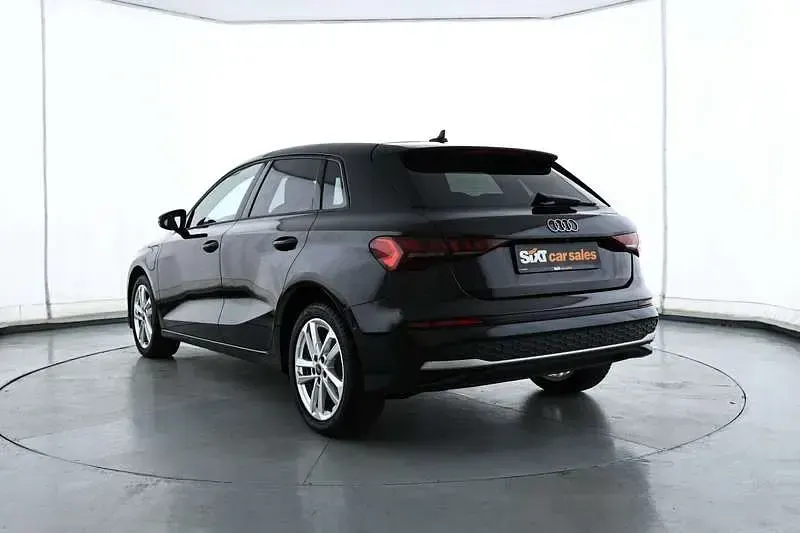 Gebraucht Audi A3 Ambiente 204 PS (150 kW) 2025 Schwarz Limousine