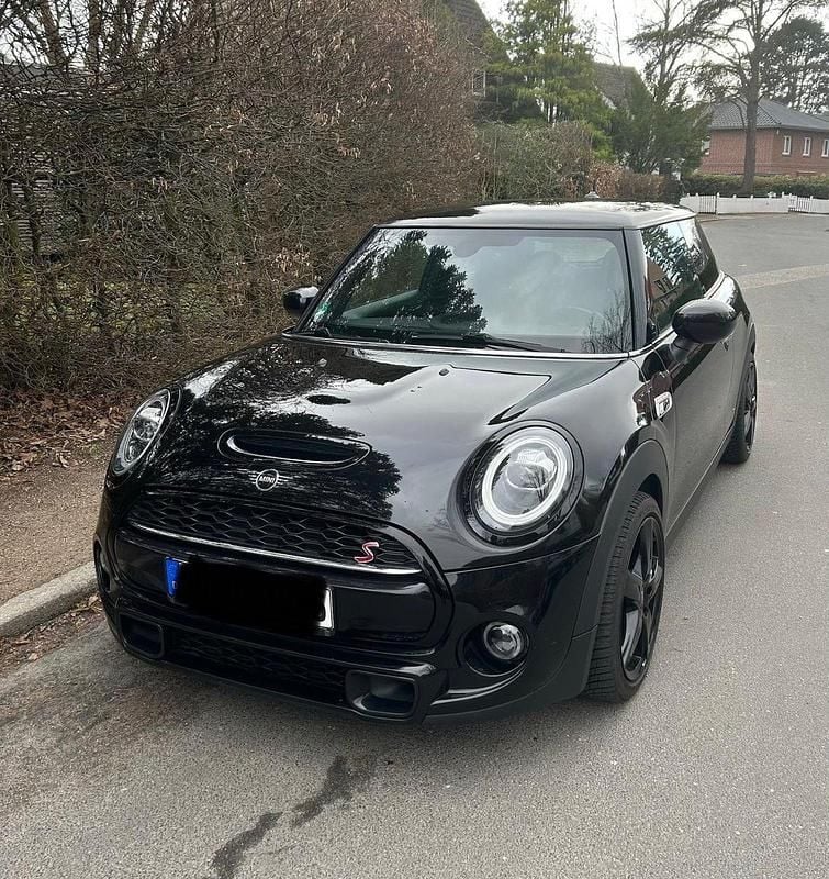 Gebraucht Mini Cooper S 192 PS (141 kW) 2020 Schwarz Kleinwagen