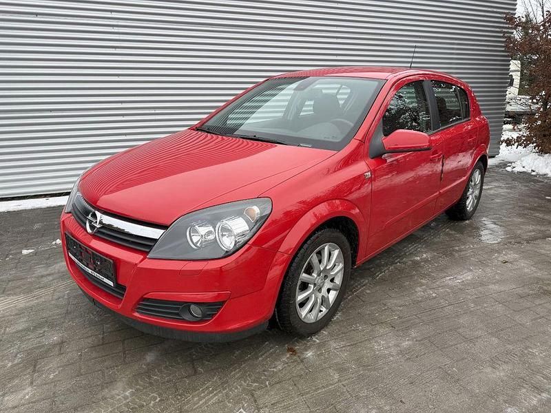 Rot Gebraucht 2005 Opel Astra Elegance Limousine | 3.990 € (Etwas zu teuer) - Bild 1/3