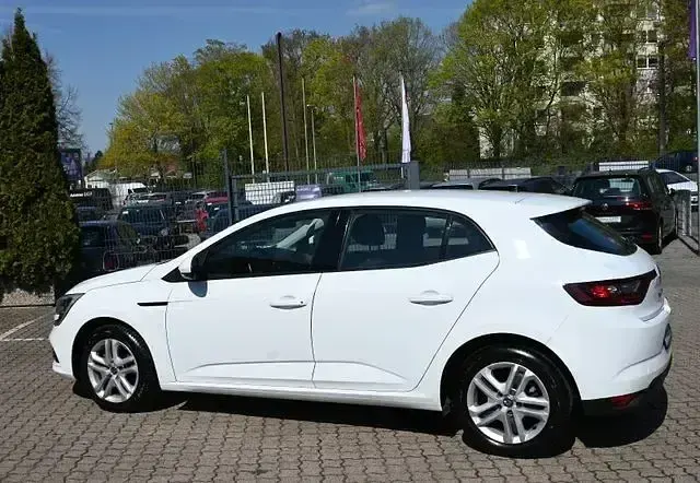 Usata Renault Mégane Play 110 CV (80 kW) 2018 Bianco Berlina