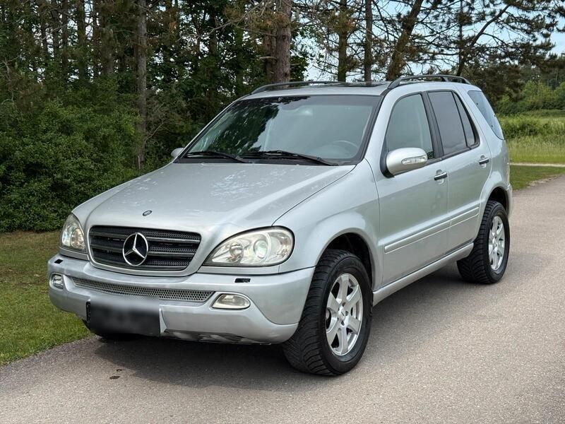 Silber Gebraucht 2004 Mercedes ML400 SUV | 1.899 € (Superpreis) - Bild 1/4