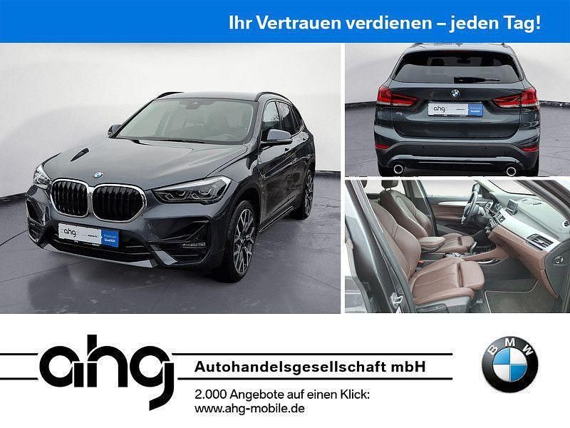 Grau Gebraucht 2022 BMW X1 Sport Line SUV | 30.930 € (Etwas zu teuer) - Bild 1/4