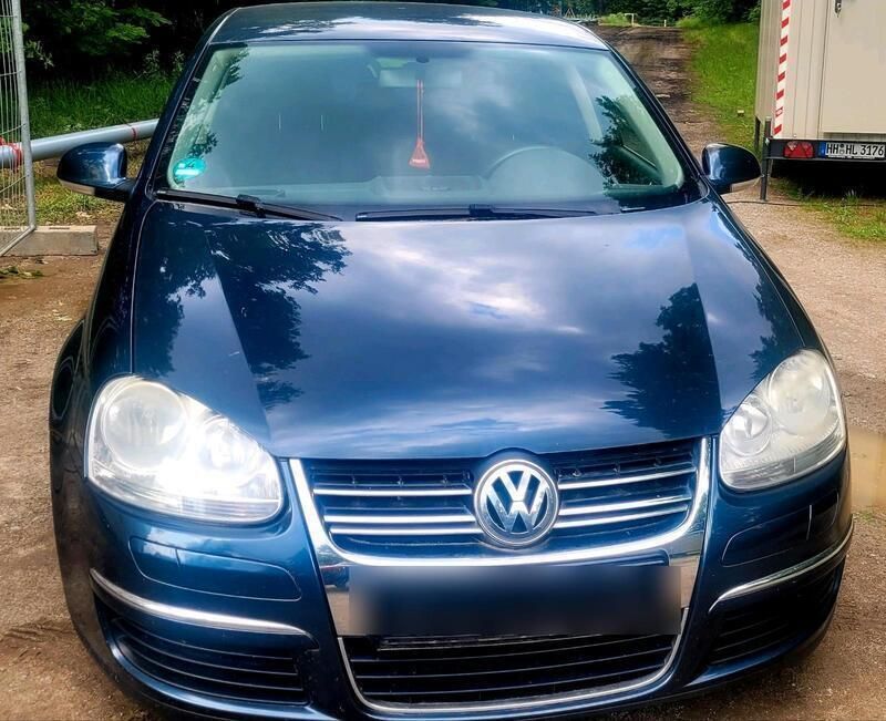 Blau Gebraucht 2007 VW Jetta Limousine | 2.450 € (Superpreis) - Bild 1/4