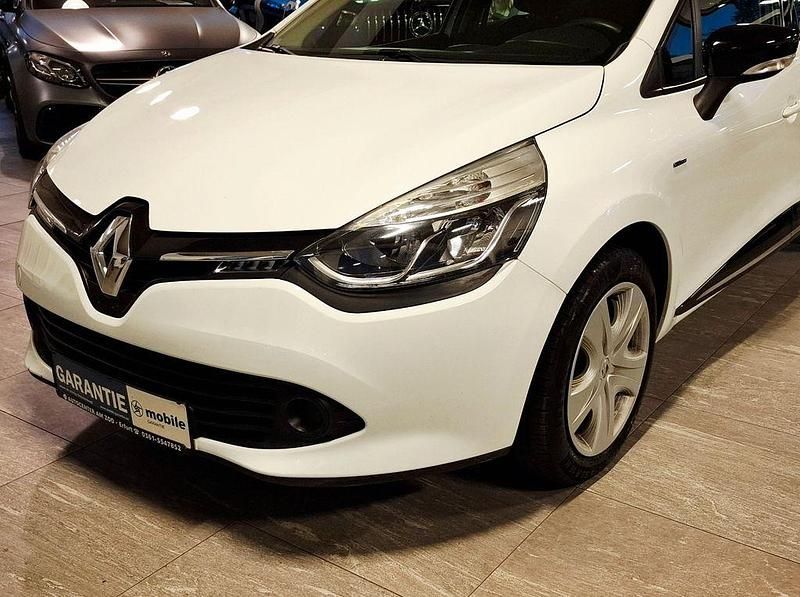 Gebraucht Renault Clio IV Bose Edition 90 PS (66 kW) 2015 Weiß Limousine