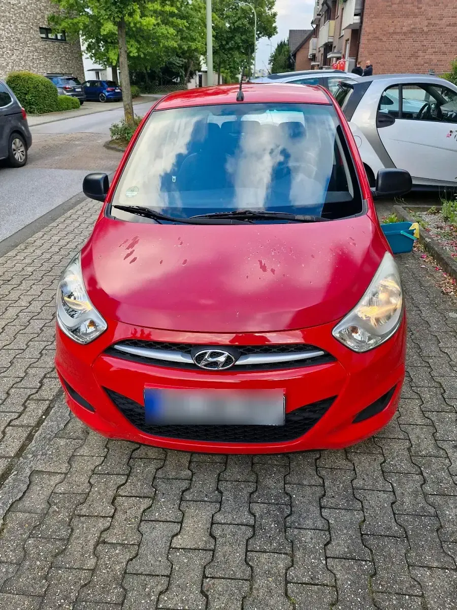Gebraucht Hyundai i10 Classic 67 PS (49 kW) 2011 Rot Kleinwagen