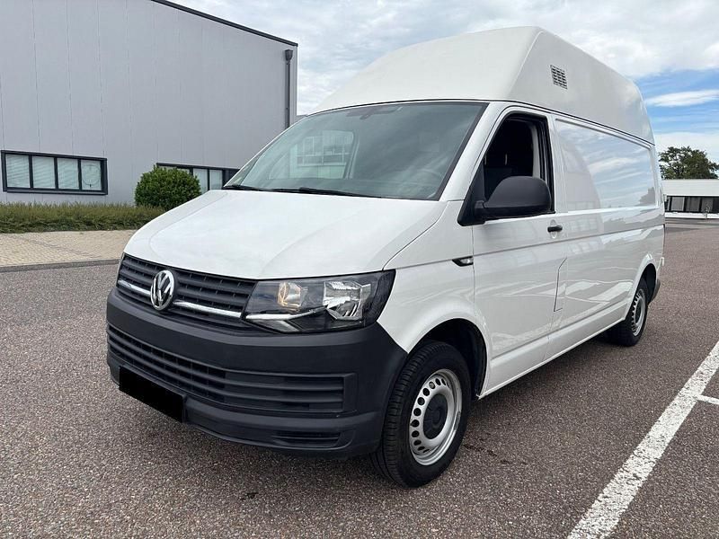 Gebraucht VW Transporter 102 PS (75 kW) 2019 Weiß Van