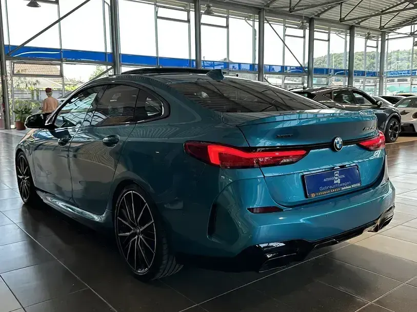 Gebraucht BMW M235 Performance 306 PS (225 kW) 2023 Blau Limousine