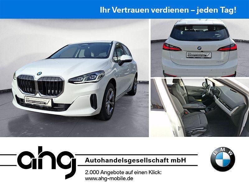 Gebraucht BMW 220 Active Tourer 156 PS (114 kW) 2025 Weiß Van / Kleinbus