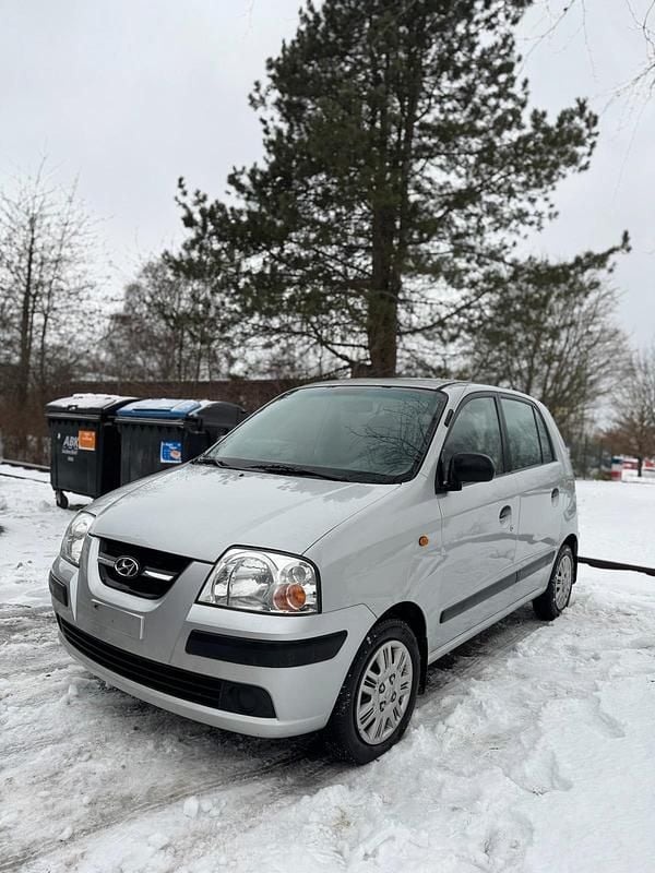 Grau Gebraucht 2004 Hyundai Atos Prime Kleinwagen | 1.699 € (Guter Preis) - Bild 1/4