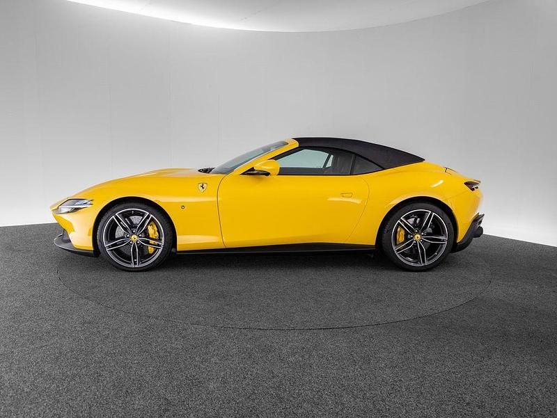 Neu Ferrari Roma 620 PS (456 kW) 2025 Giallo modena Cabrio