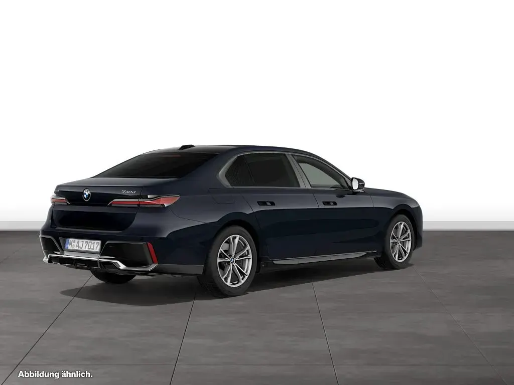Gebraucht BMW 740 299 PS (219 kW) 2026 Schwarz Limousine