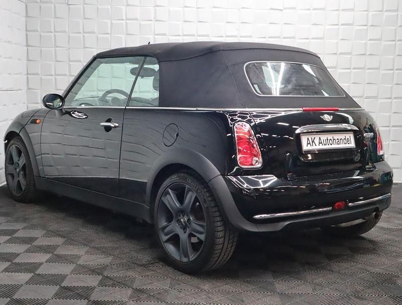 Gebraucht Mini Cooper Cabriolet 116 PS (85 kW) 2005 Schwarz Cabrio
